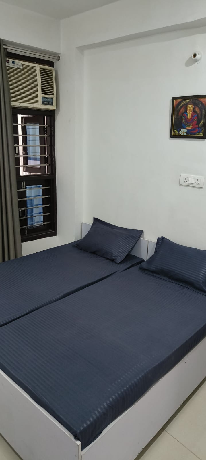 Spacious Room Layout